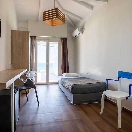 Arkadianos Aparthotel Agios Sostis  外观 照片