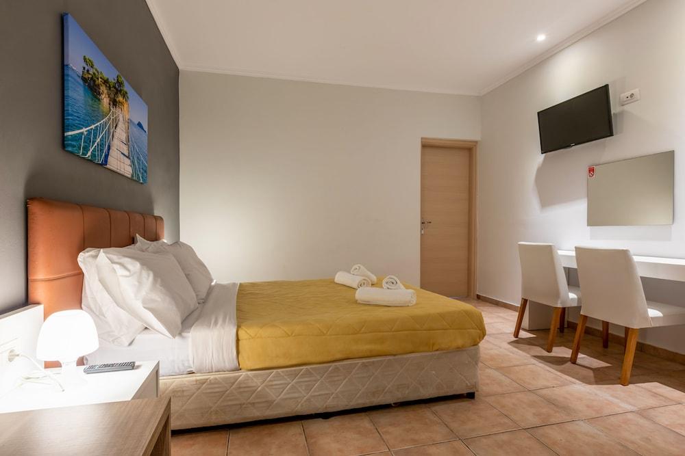 Arkadianos Aparthotel Agios Sostis  外观 照片