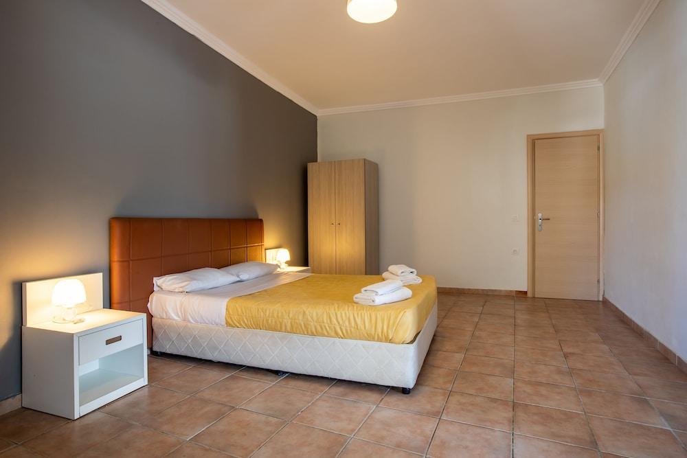 Arkadianos Aparthotel Agios Sostis  外观 照片