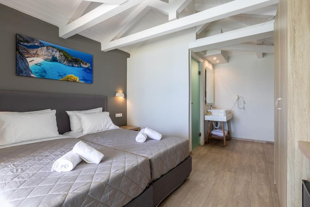 Arkadianos Aparthotel Agios Sostis  外观 照片