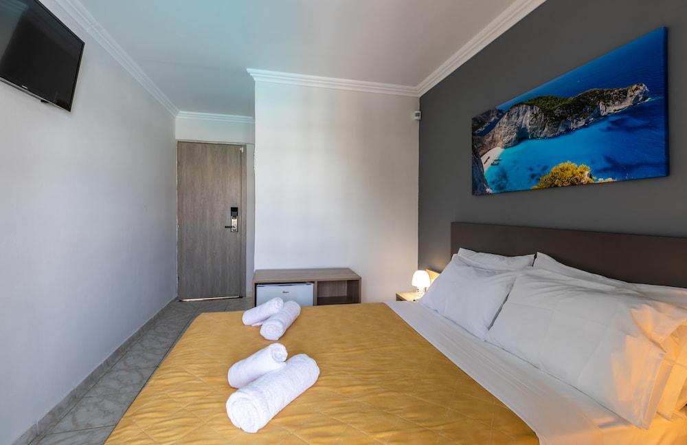 Arkadianos Aparthotel Agios Sostis  外观 照片